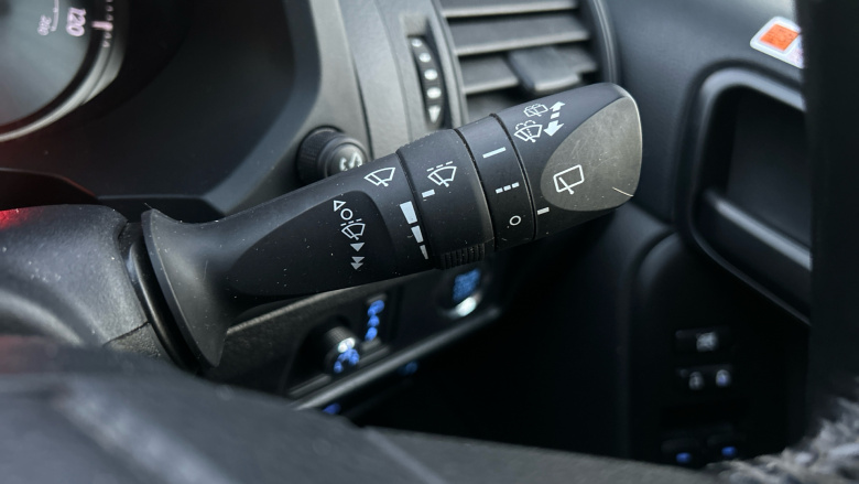 Toyota Land Cruiser Lwb Diesel 2.8D 204 Active Commercial Auto